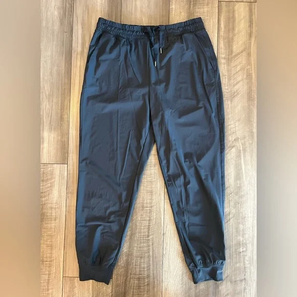 SET OF 3 Old Navy High-Waisted SleekTech Joggers, Size Medium - Picture 3 of 8